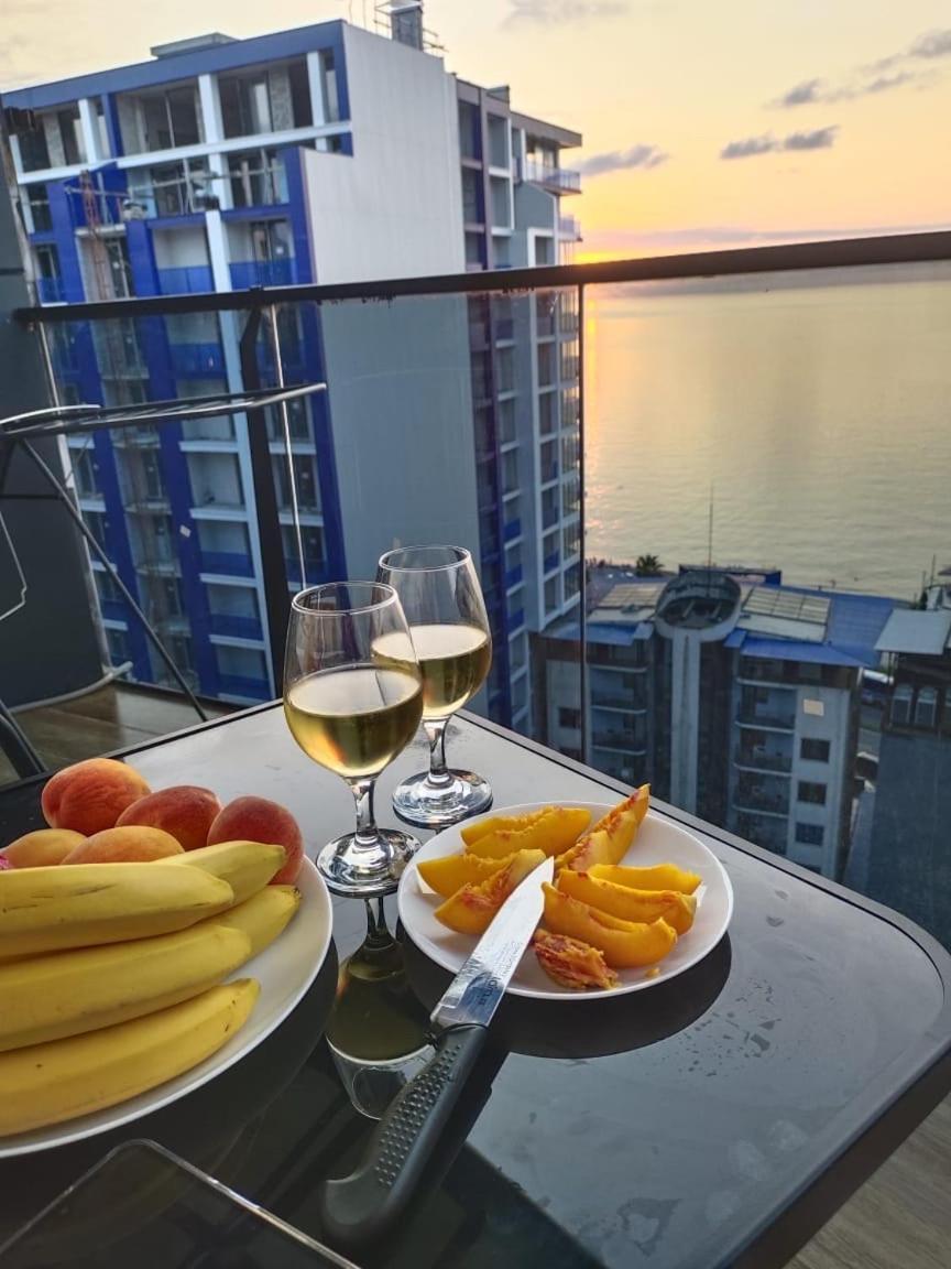 Bi Residence Sea View Luxury Batumi Eksteriør bilde